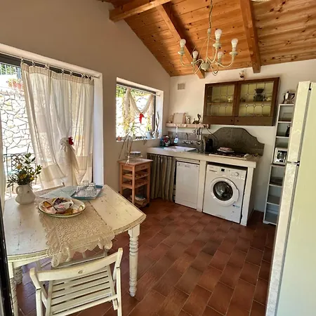 Suosogno Sul Mare 200metri Dalla Capoliveri (Isola d'Elba)